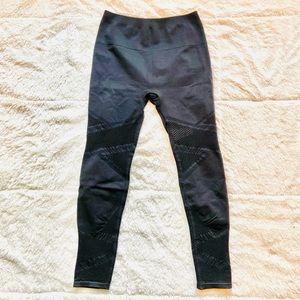 Black Fabletics Leggings